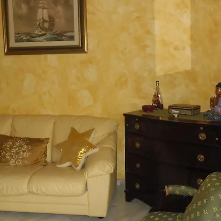 Moonaurora לינה וארוחת בוקר גאליפולי